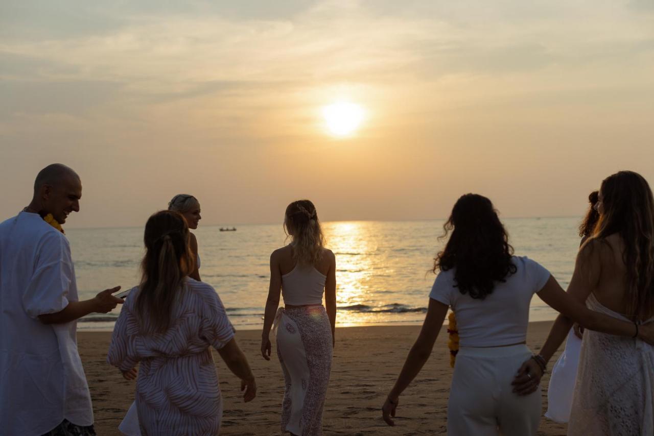 Palm Trees Ayurvedic Heritage Patnem Beach Exterior foto