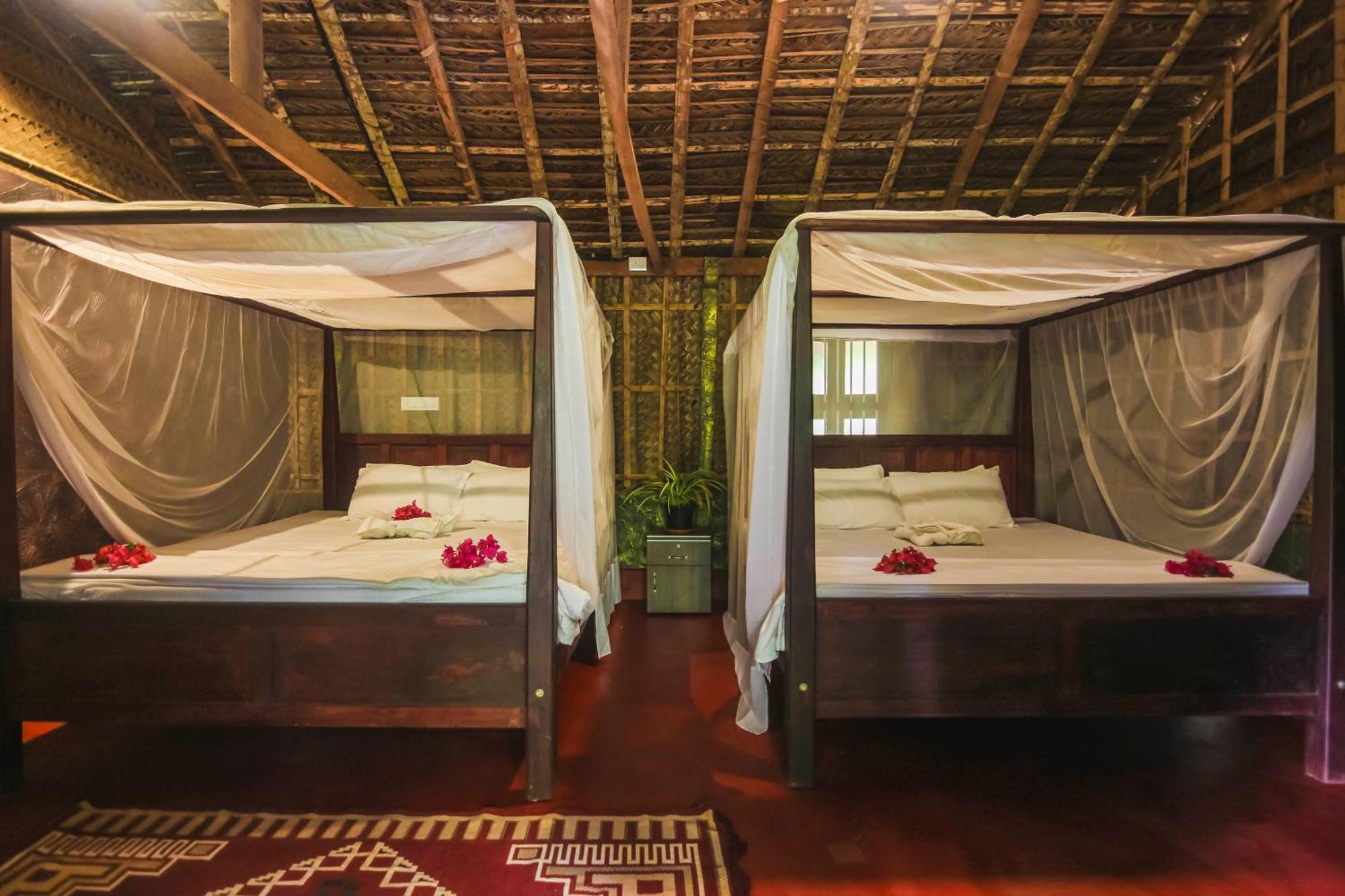 Palm Trees Ayurvedic Heritage Patnem Beach Exterior foto