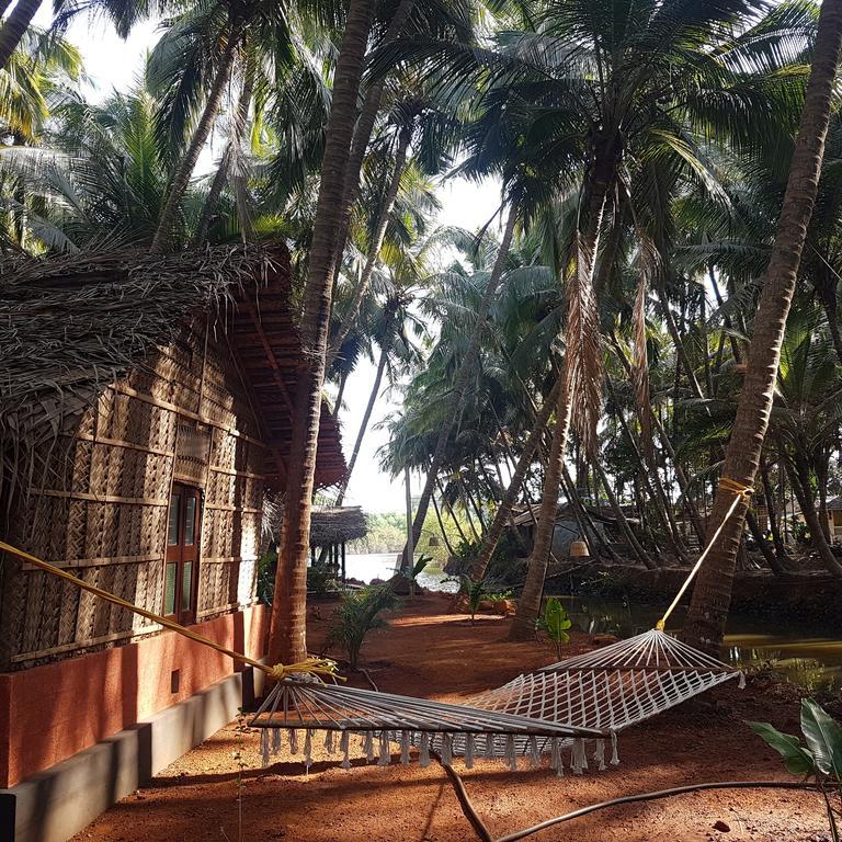 Palm Trees Ayurvedic Heritage Patnem Beach Exterior foto