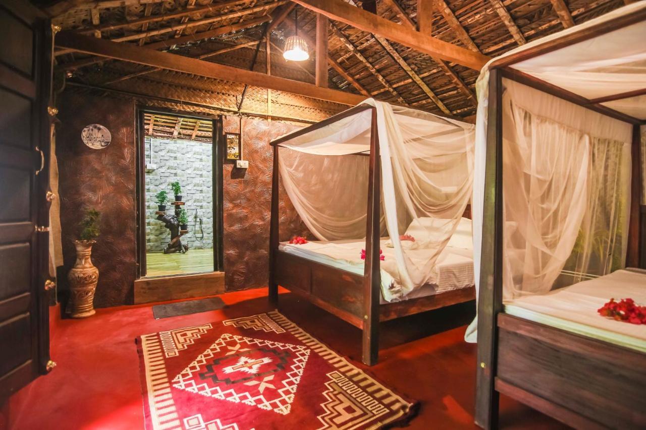 Palm Trees Ayurvedic Heritage Patnem Beach Exterior foto